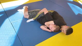 Matteo vs Mark, White socks fight